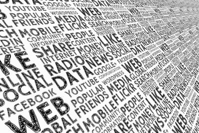 Welche Rolle spielen soziale Medien in der modernen Nachrichtenverbreitung?